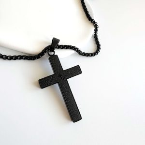 Pánsky čierny náhrdelník LII z chirurgickej ocele s príveskom kríža SINARI 2