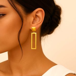 Pozlátené geometrické náušnice EVELIS z chirurgickej ocele