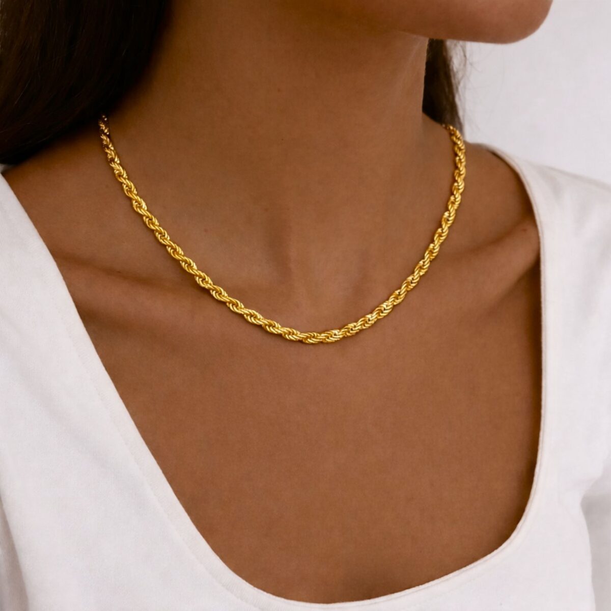 Pozlátený náhrdelník REWA z chirurgickej ocele v rope chain dizajne